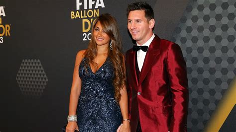 girlfriend messi